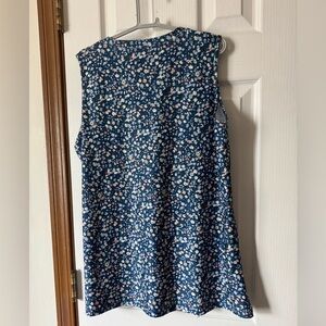 Floral Sleeveless Top